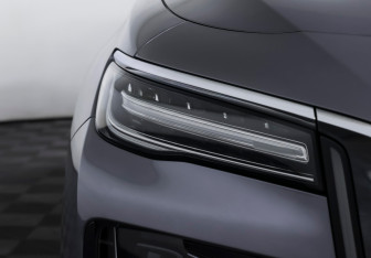 Подержанный автомобиль Hongqi H5 2023 года (26 фото)