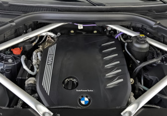 Подержанный автомобиль BMW X5 2020 года (9 фото)