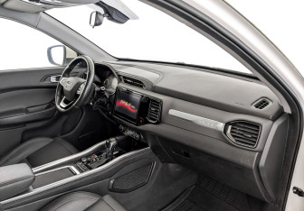 Подержанный автомобиль Chery Tiggo 4 2022 года (11 фото)