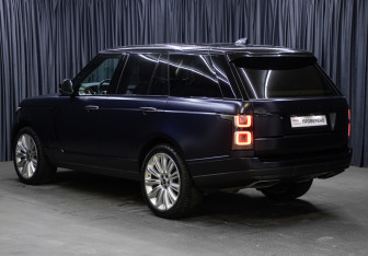 Подержанный автомобиль Land Rover Range Rover 2018 года (7 фото)
