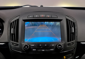 Подержанный автомобиль Opel Insignia Wagon 2014 года (28 фото)