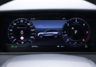 Подержанный автомобиль Land Rover Range Rover Velar 2019 года (12 фото)