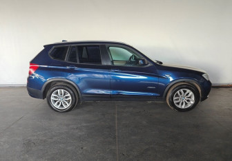 Подержанный автомобиль BMW X3 2011 года (7 фото)