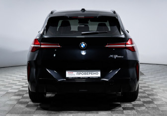 Подержанный автомобиль BMW X3 2025 года (6 фото)