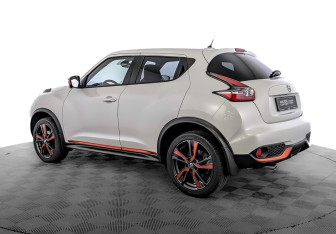 Подержанный автомобиль Nissan Juke 2018 года (7 фото)