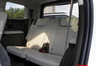 Подержанный автомобиль Hyundai Santa Fe 2024 года (10 фото)