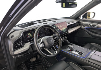 Подержанный автомобиль GAC GS8 2024 года (16 фото)