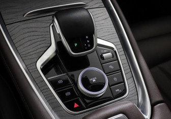 Подержанный автомобиль Chery Tiggo 8 Pro Max 2023 года (16 фото)