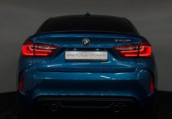 Подержанный автомобиль BMW X6 M 2016 года (29 фото)