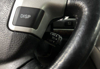 Подержанный автомобиль Toyota Land Cruiser Suv 2014 года (27 фото)