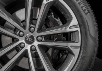 Новый Audi SQ7 2025 (11 фото)