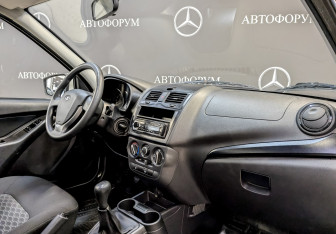 Подержанный автомобиль LADA (ВАЗ) Granta Sedan 2023 года (11 фото)