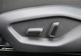 Подержанный автомобиль Jetta VS7 2023 года (12 фото)