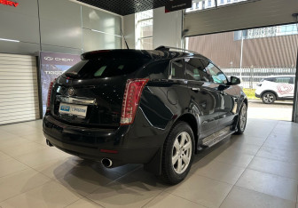 Подержанный автомобиль Cadillac SRX 2013 года (4 фото)
