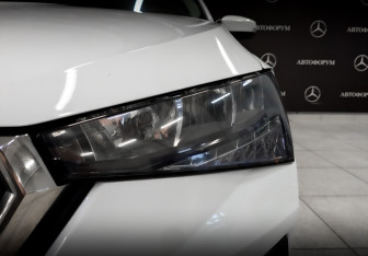 Подержанный автомобиль Skoda Rapid Liftback 2021 года (17 фото)