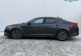 Подержанный автомобиль Kia Optima Sedan 2013 года (8 фото)