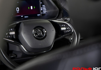 Подержанный автомобиль Skoda Octavia Liftback 2021 года (11 фото)