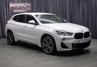 Подержанный автомобиль BMW X2 2019 года (3 фото)