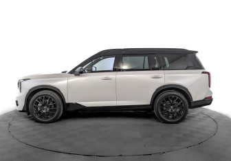 Подержанный автомобиль GAC GS8 2024 года (8 фото)