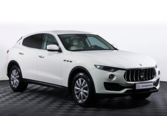 Подержанный автомобиль Maserati Levante 2018 года (3 фото)