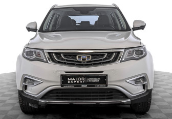 Подержанный автомобиль Geely Atlas 2019 года (2 фото)