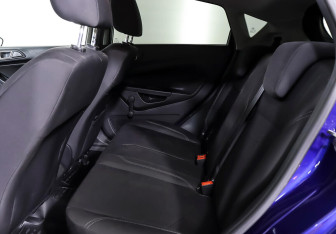 Подержанный автомобиль Ford Fiesta Hatchback 2018 года (15 фото)