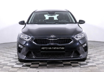 Подержанный автомобиль Kia Ceed Wagon 2021 года (2 фото)