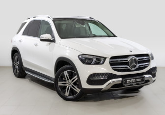 Подержанный автомобиль Mercedes-Benz GLE 2020 года (3 фото)