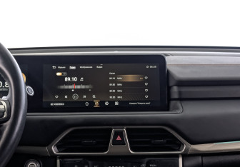 Подержанный автомобиль Exeed TXL 2022 года (17 фото)