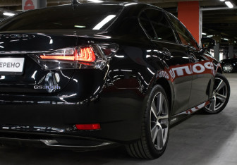 Подержанный автомобиль Lexus GS 2018 года (26 фото)