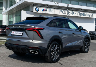 Подержанный автомобиль Haval F7x 2025 года (5 фото)
