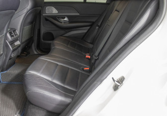 Подержанный автомобиль Mercedes-Benz GLE 2019 года (11 фото)