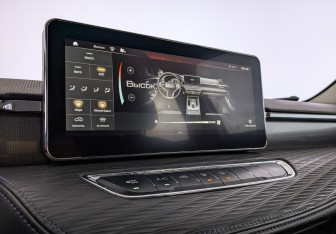 Подержанный автомобиль Haval Jolion 2023 года (25 фото)