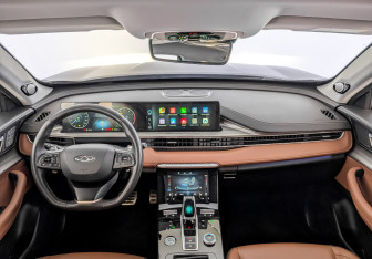 Подержанный автомобиль Chery Tiggo 8 Pro Max 2023 года (14 фото)