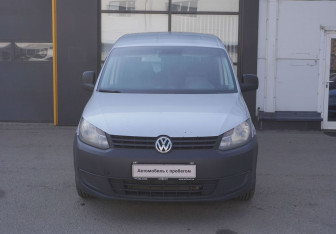 Подержанный автомобиль Volkswagen Caddy Compactvan 2011 года (2 фото)