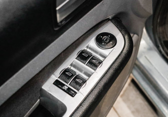 Подержанный автомобиль Ford Focus Hatchback 2008 года (12 фото)