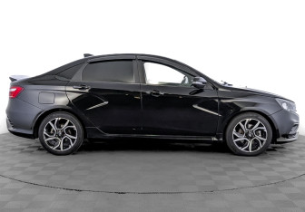 Подержанный автомобиль LADA (ВАЗ) Vesta Sedan 2022 года (4 фото)