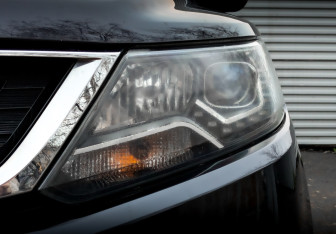 Подержанный автомобиль Geely Emgrand X7 2019 года (18 фото)