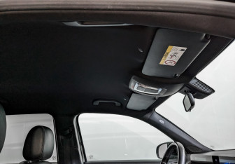 Подержанный автомобиль Mercedes-Benz GLB 2020 года (23 фото)