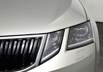 Подержанный автомобиль Skoda Octavia Wagon 2017 года (5 фото)