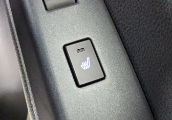 Подержанный автомобиль Toyota RAV4 2016 года (29 фото)