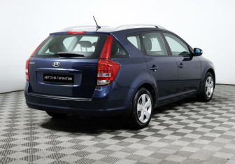 Подержанный автомобиль Kia Ceed Wagon 2012 года (5 фото)
