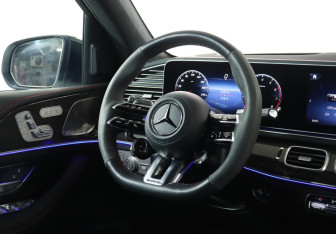 Подержанный автомобиль Mercedes-Benz GLE AMG 2024 года (15 фото)