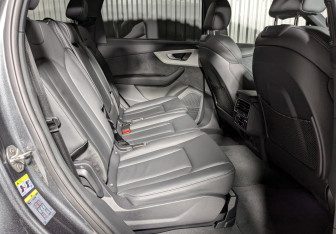 Новый Audi Q7 2024 (12 фото)