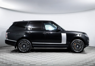 Подержанный автомобиль Land Rover Range Rover 2018 года (4 фото)