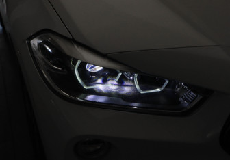 Подержанный автомобиль BMW X2 2019 года (29 фото)