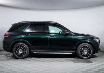 Новый Mercedes-Benz GLE 2022 (4 фото)