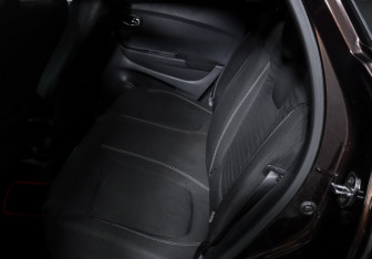 Подержанный автомобиль Renault Kaptur 2019 года (10 фото)