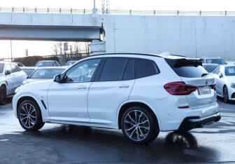 Подержанный автомобиль BMW X3 2019 года (7 фото)