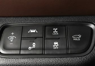 Подержанный автомобиль Hyundai Santa Fe 2019 года (12 фото)